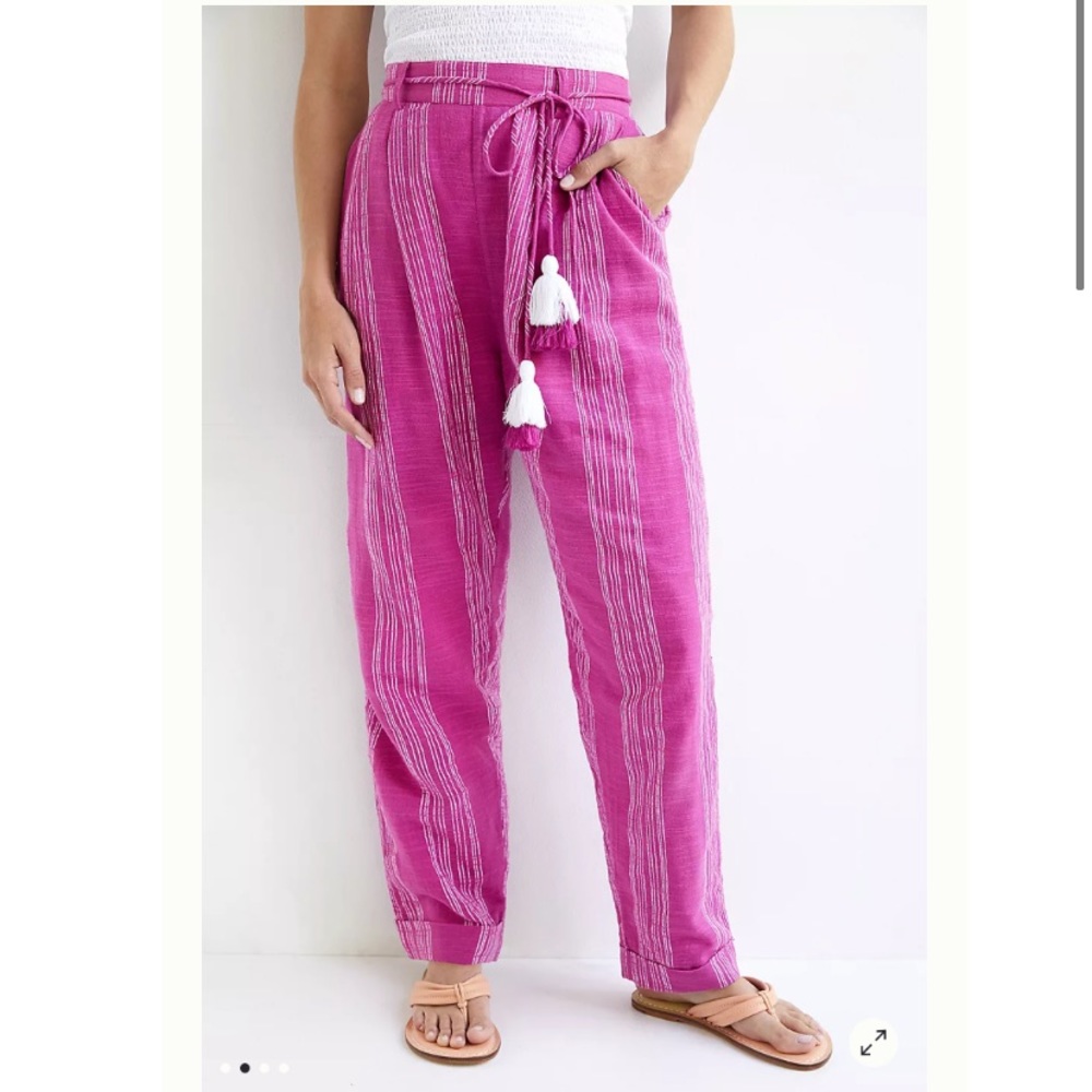 NWT Tasseled Tapered Pants Wine Color XS